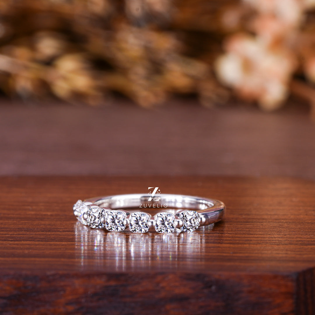 Cushion Cut Moissanite Band - Zuvelio.com