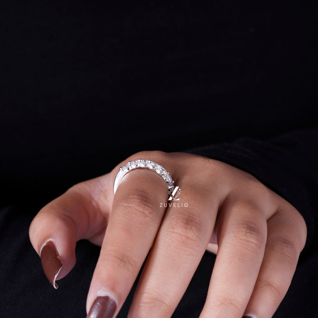 Cushion Cut Moissanite Band - Zuvelio.com