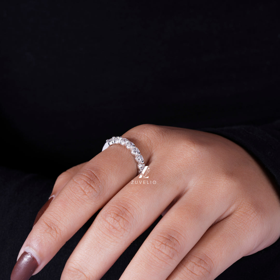 Cushion Cut Moissanite Band - Zuvelio.com